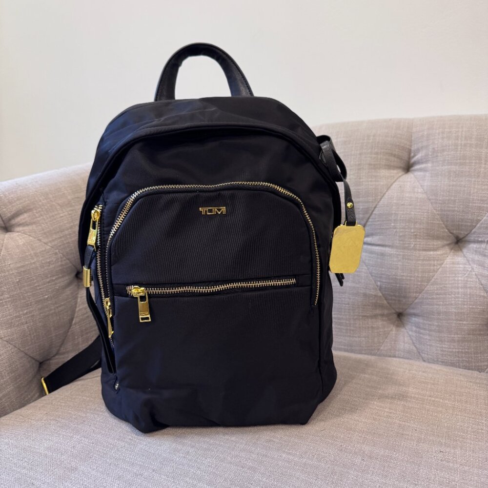 Tumi women Voyageur Halsey black Backpack - Picture 6 of 9